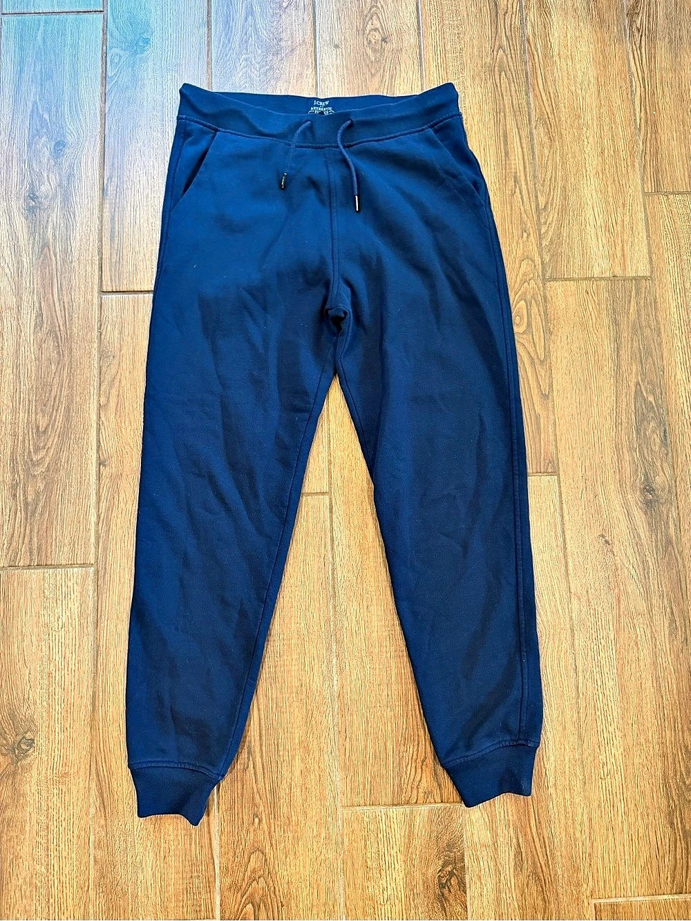 J.CREW Authentic Fleece Joggers (navy) / men’s medium
